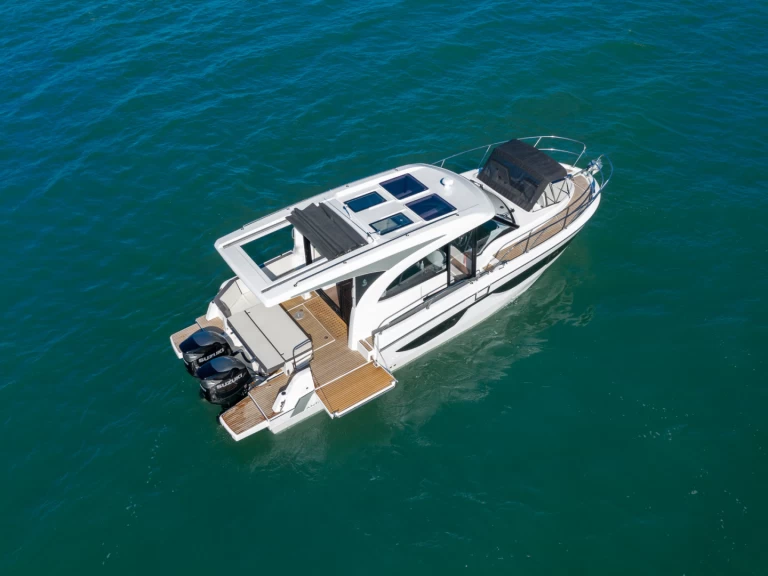 Motorboat for rent Biograd na Moru at the best price
