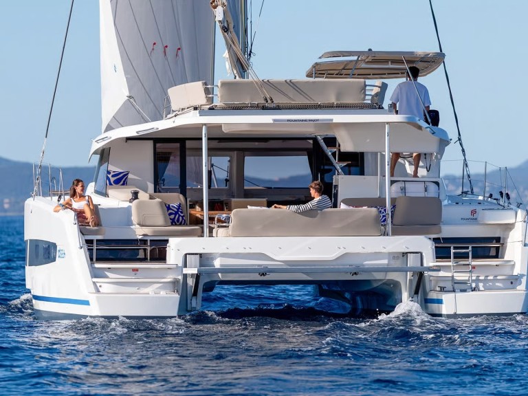 Fountaine Pajot Fountaine Pajot FP 44 Quatuor - 4 + 2 cab. in Gouvia on SamBoat