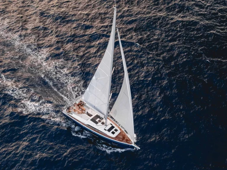 Rent a Bénéteau Oceanis 47 - 4 cab. Rhodes (City)