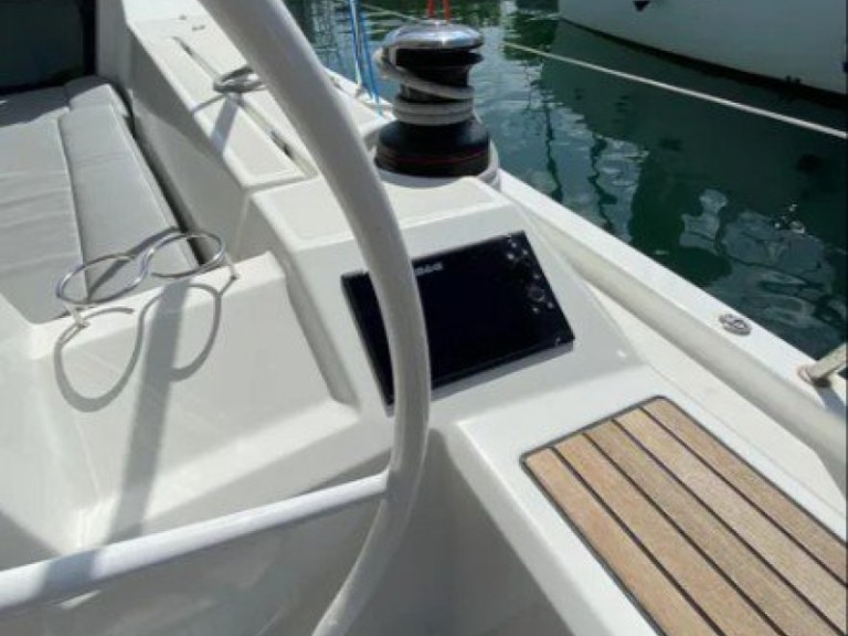 Yacht charter Lefkáda cheap Oceanis 41.1