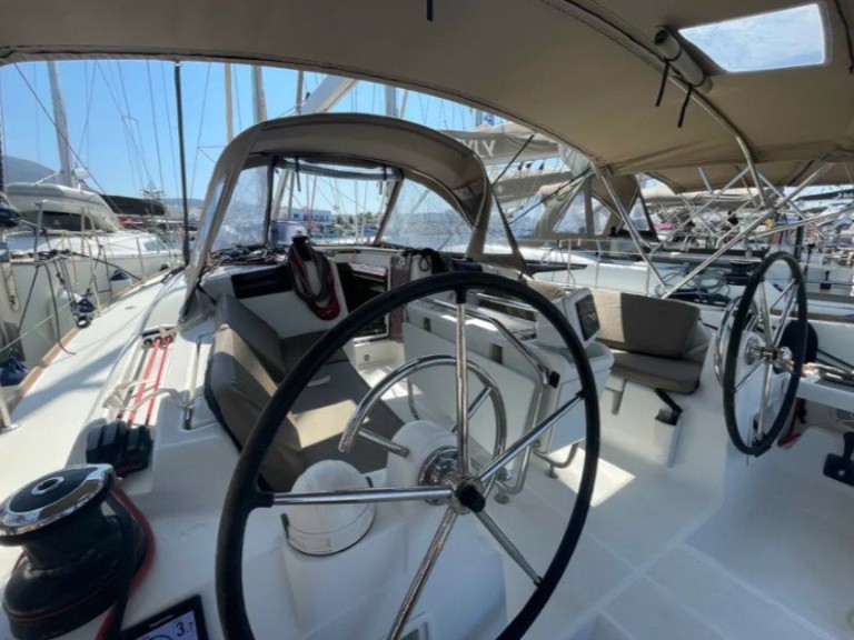 Sailboat rental in Paros (Island) - Jeanneau Sun Odyssey 419