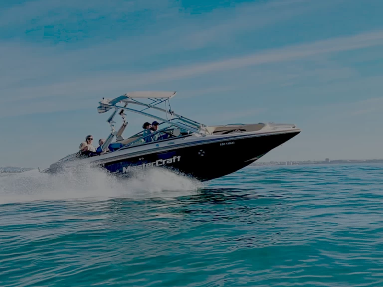 Motorboat rental in Marina de Lagos - Mastercraft X80