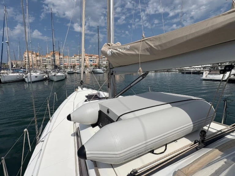 Sailboat rental with or without captain 3 Hyères