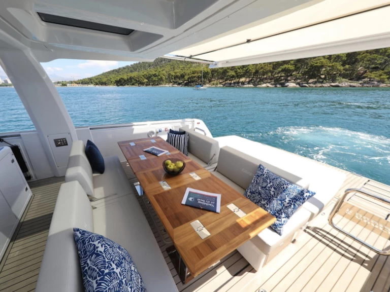 Bareboat Rental Motorboat Fjord with a boat licence