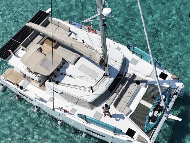 Catamaran for rent Simpson Bay at the best price