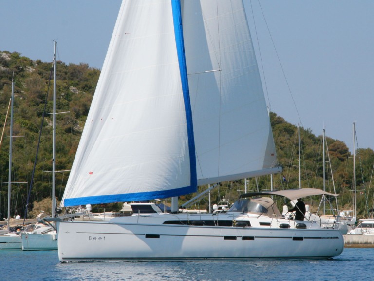 Sailboat rental in Pula - Bavaria Cruiser 46