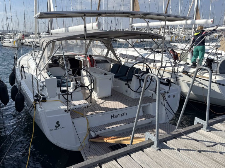 Rent a Bénéteau Oceanis 40.1 Punat
