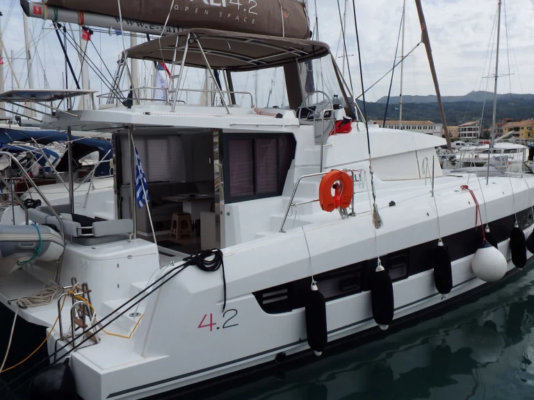 Catamaran rental with or without captain Bali Nikiána