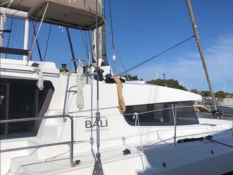 Bali Bali 4.2 in Golfo Aranci on SamBoat