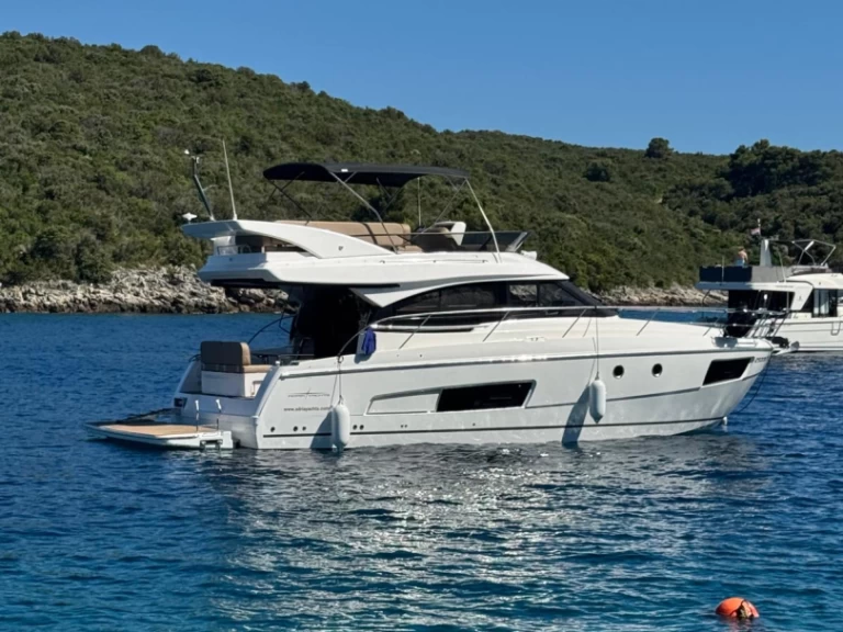 Bavaria Virtess 420 Fly charter bareboat or captained in  Trogir