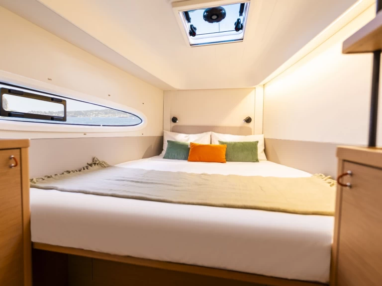 Catamaran for rent Alimos at the best price