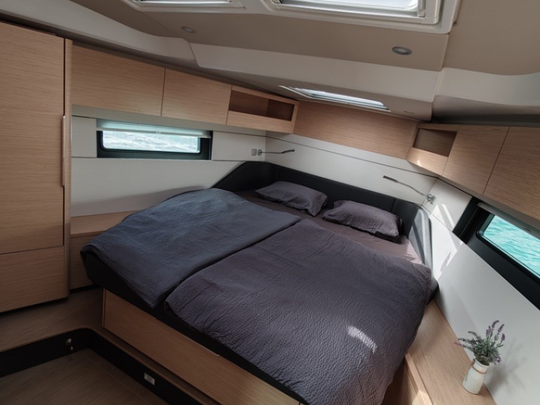 Yacht charter Pomer cheap Hanse 460