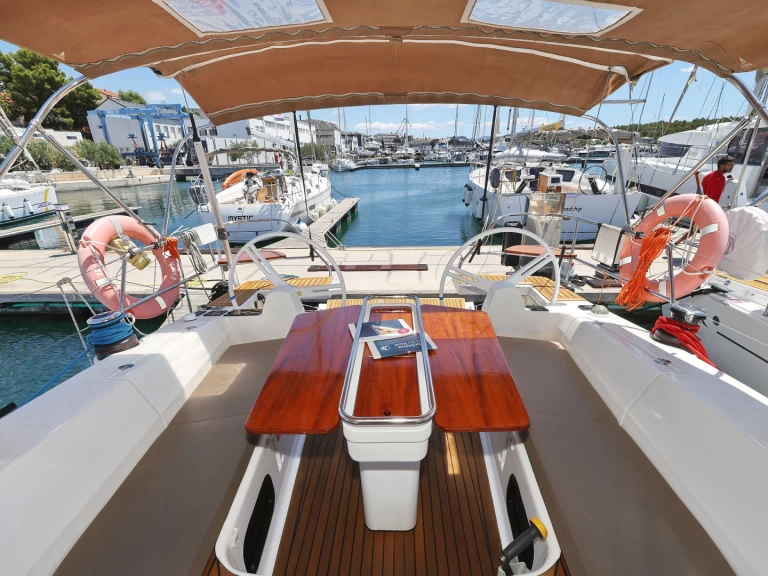 Elan Impression 45 in Šibenik on SamBoat