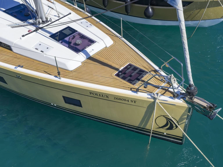 Sailboat for rent Kaštela at the best price