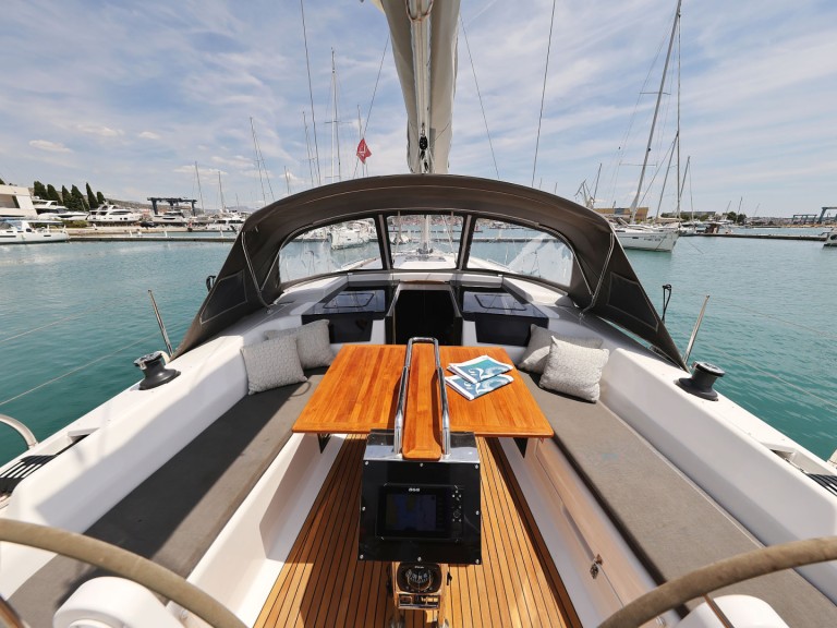 Yacht charter Seget Donji cheap Hanse 418