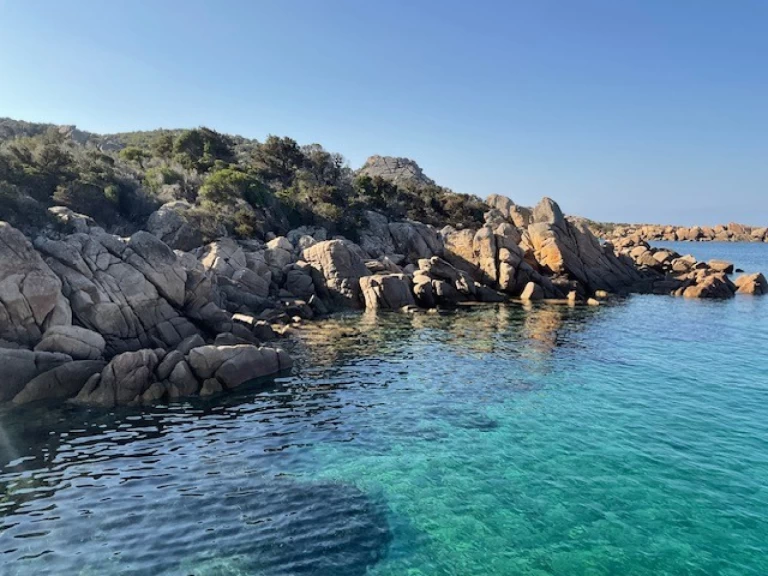 Catamaran rental in France - Lagoon Lagoon 42