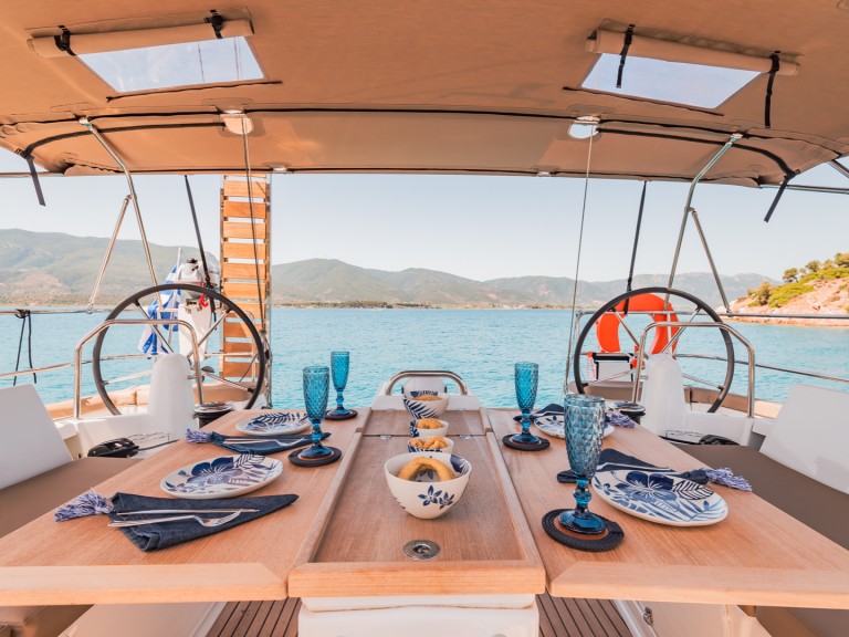 Rent a Jeanneau Sun Odyssey 490[G] Alimos