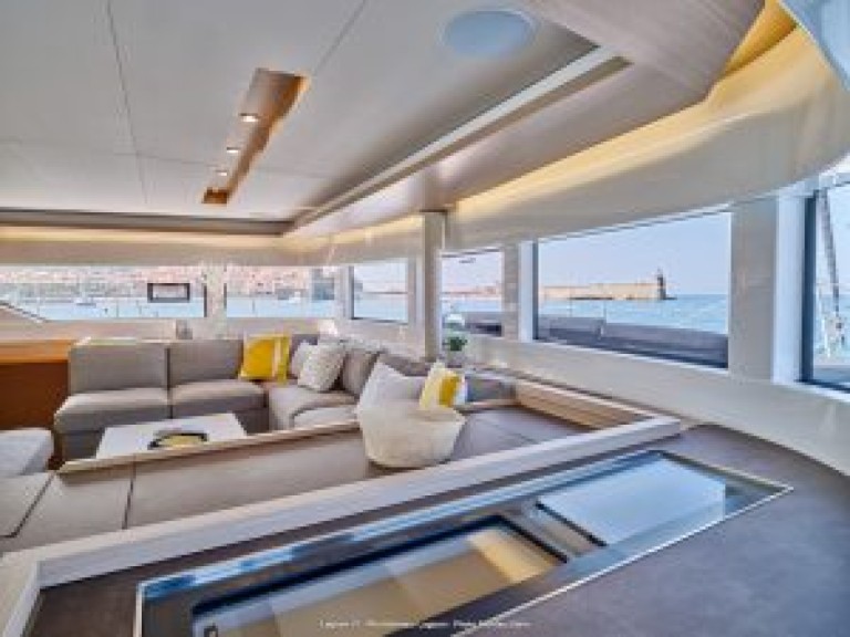 Bareboat Rental Catamaran Lagoon with a boat licence