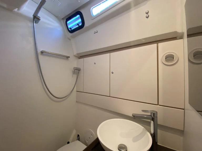 Sailboat rental with or without captain Jeanneau Adaköy