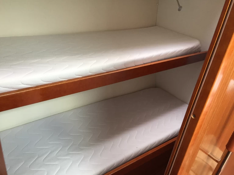 Boat rental Bénéteau Oceanis 50 Family in Cugnana Verde on Samboat