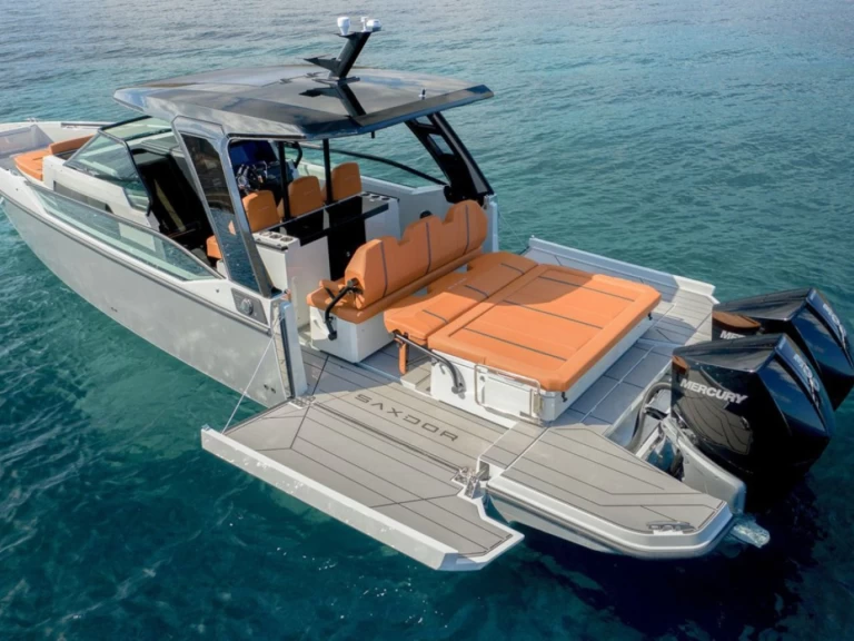 Motorboat rental in Cannes - Saxdor Saxdor 320 GTO