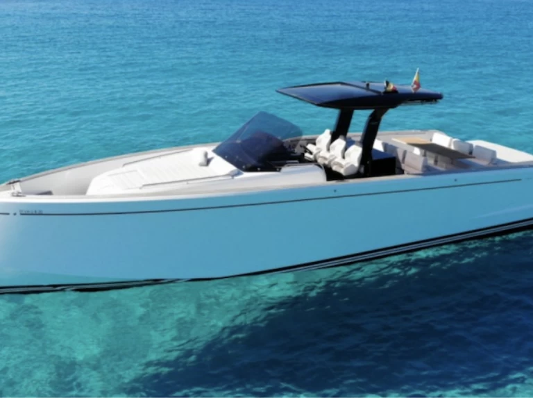 Motorboat rental with or without captain Pardo Yachts Port de Saint Tropez