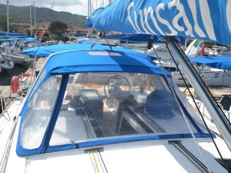 Yacht charter Cannigione cheap Oceanis 48