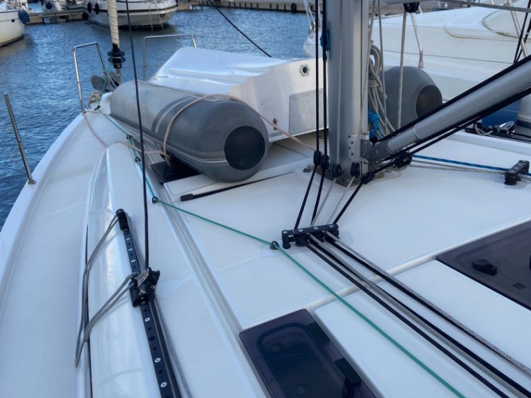 Rent a Bénéteau Oceanis 40.1 Procida