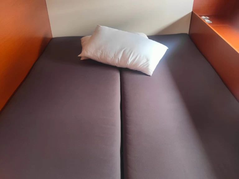 Sailboat for rent Procida at the best price