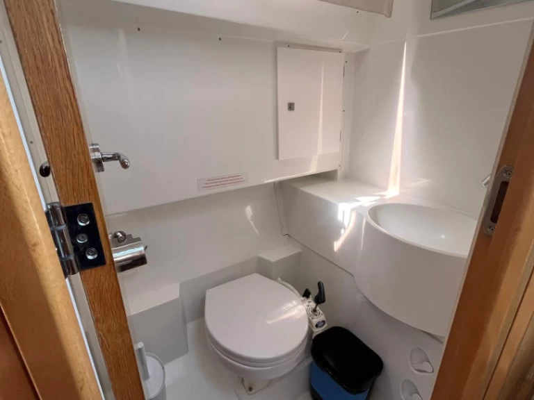 Jeanneau Sun Odyssey 319 in Cannigione on SamBoat