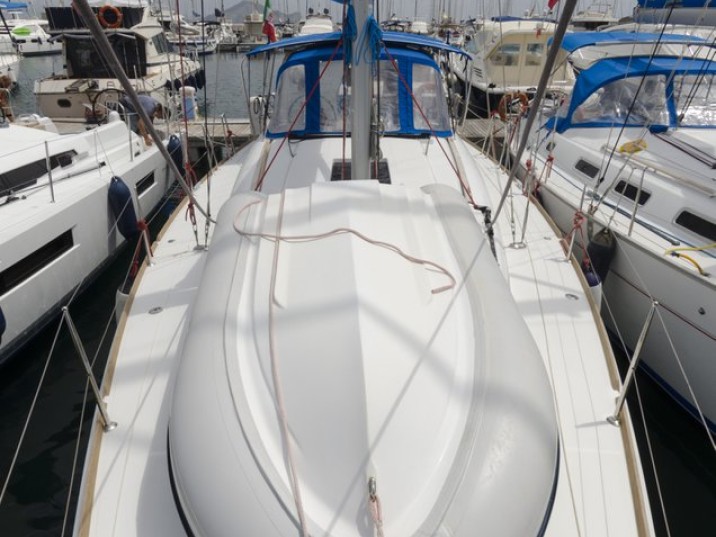 Rent a Jeanneau Sun Odyssey 409 Procida