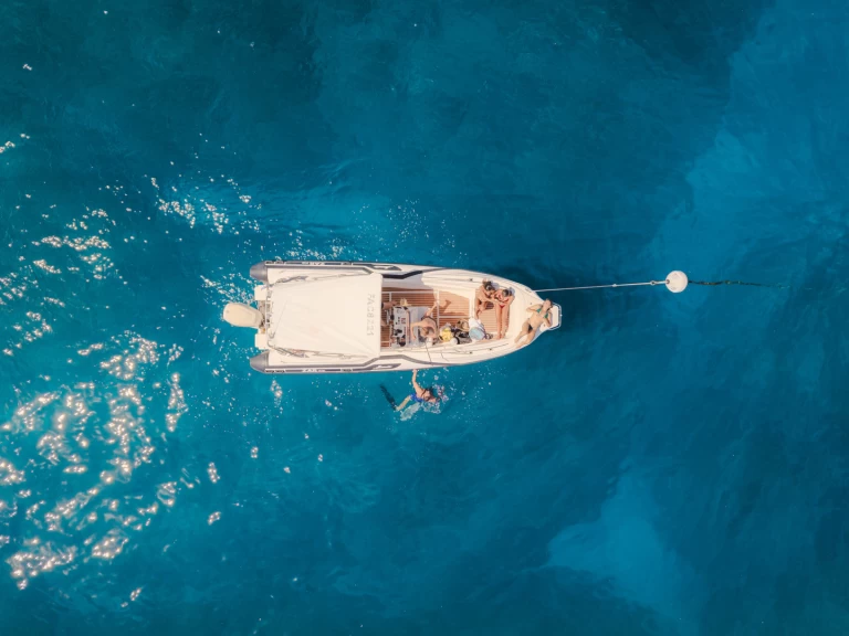 RIB rental with or without captain Formenti Saint-Gilles les Bains