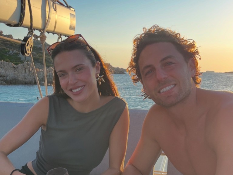 Bareboat Rental Catamaran Fountaine Pajot with a boat licence