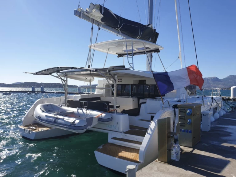 Bareboat Rental Catamaran Lagoon with a boat licence