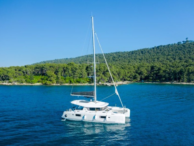 Rent a Lagoon Lagoon 42 Kaštela