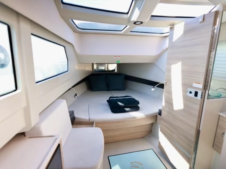 Motorboat rental with or without captain Axopar West Palm Beach