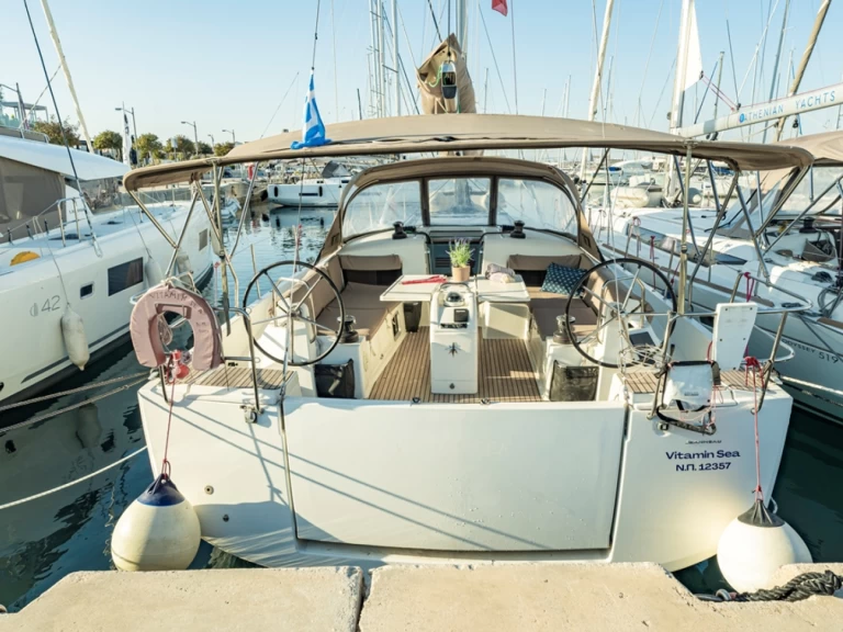 Sailboat rental in Rhodes (City) - Jeanneau Sun Odyssey 490