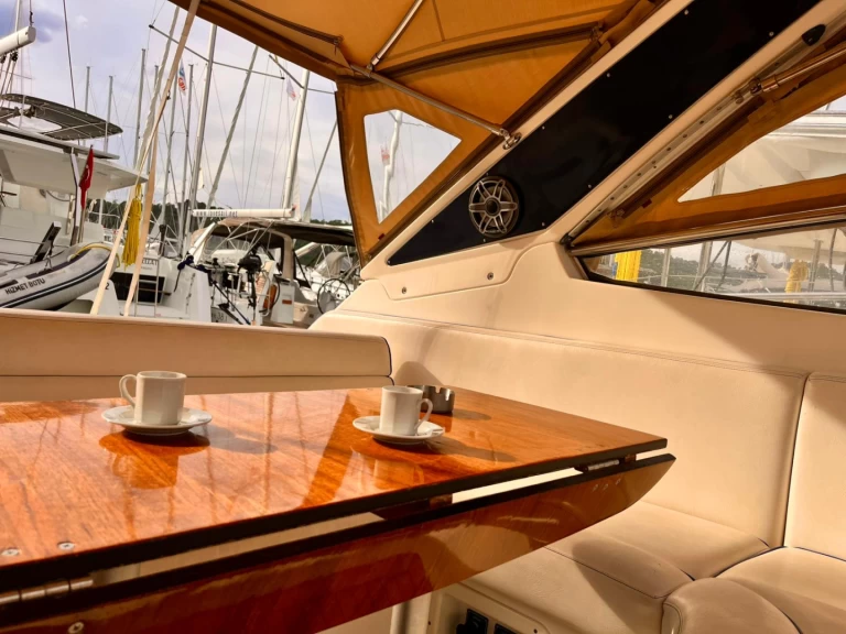 Luxury Yacht for rent Fethiye at the best price