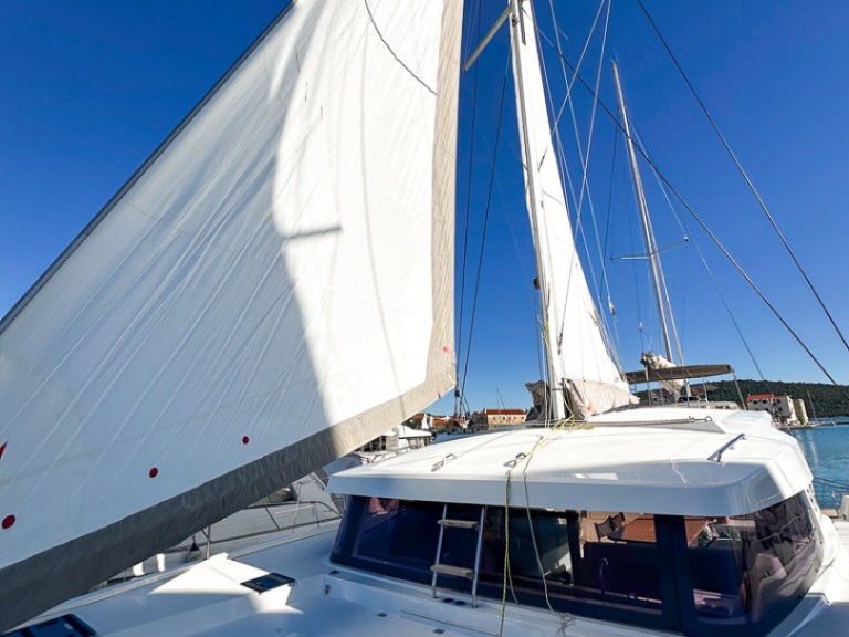 Rent a Bali Bali Catsmart Pirovac