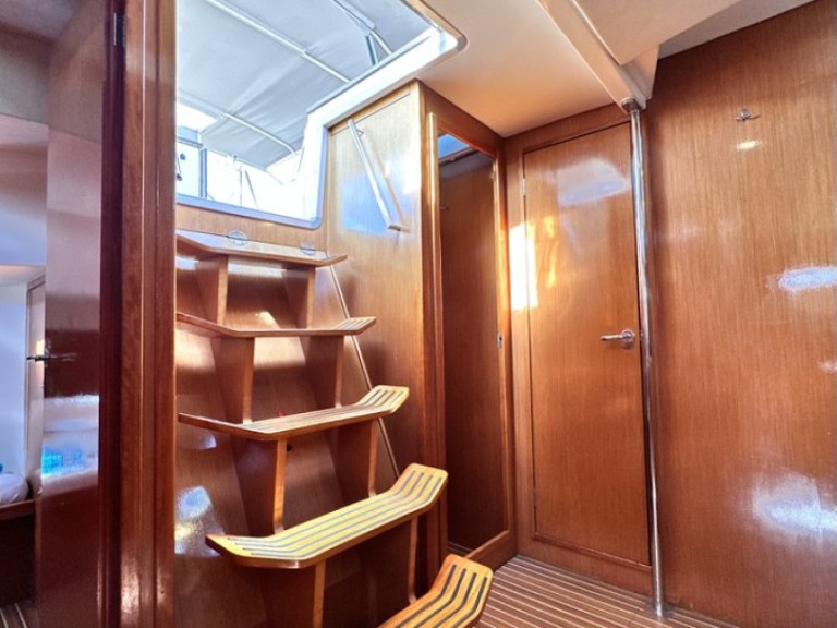 Rent a Bavaria Cruiser 55 Split