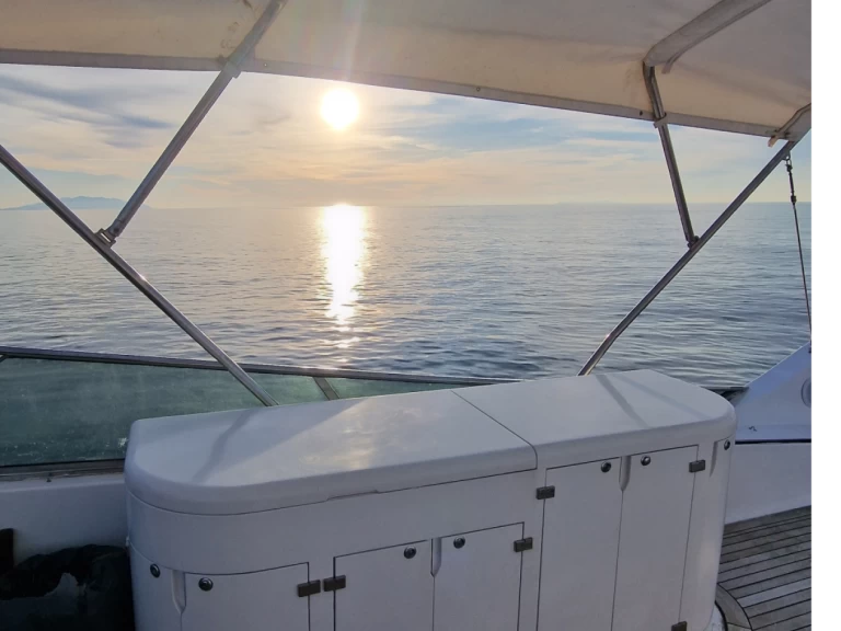 Luxury Yacht rental with or without captain Maiora San Vincenzo