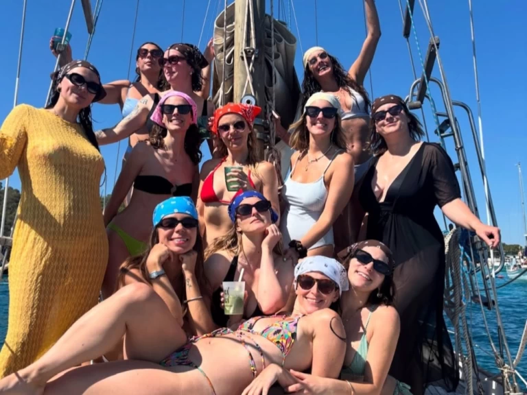 Sailboat rental in Benidorm - Formosa Quecht 41