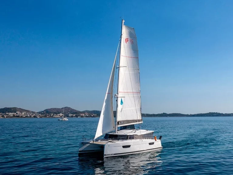 Fountaine Pajot Astrea 42 in Lávrio on SamBoat