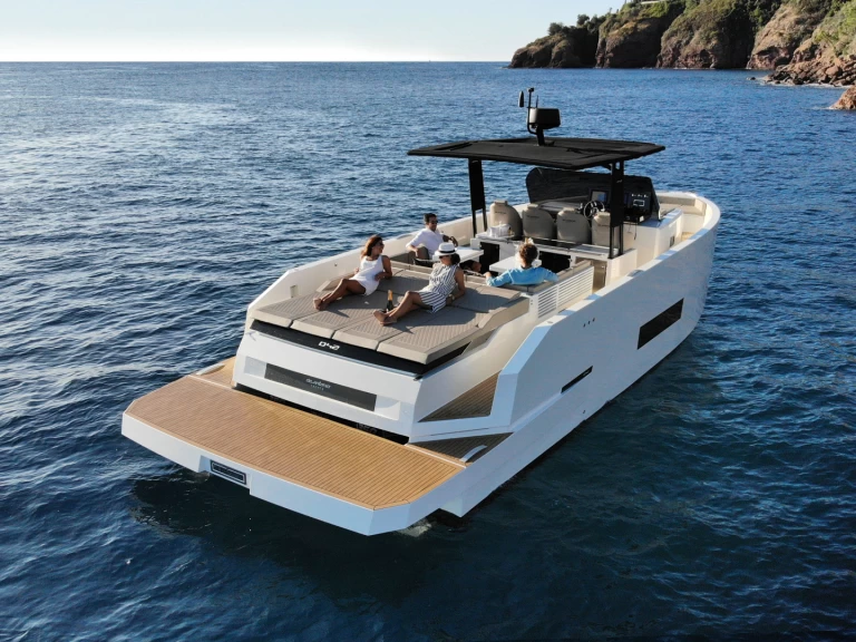 De Antonio De Antonio D42 Open in Lávrio on SamBoat