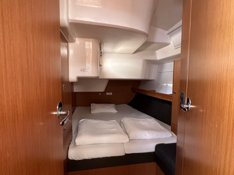 Boat rental Bavaria Cruiser 51 in Sukošan on Samboat