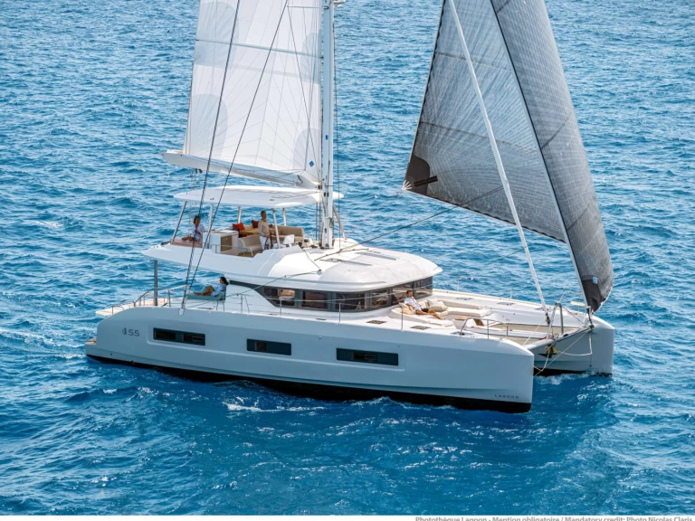 Luxury Yacht for rent Tortola at the best price