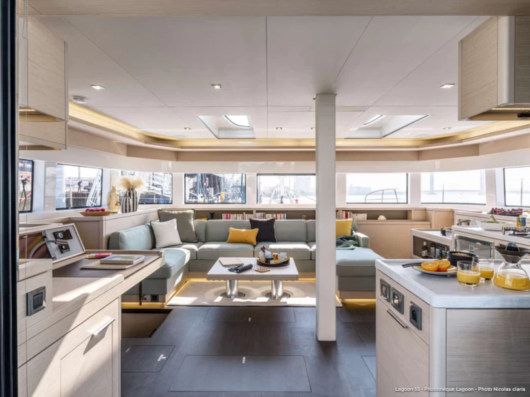 Lagoon WANDERLUST 55'  charter bareboat or captained in  Tortola