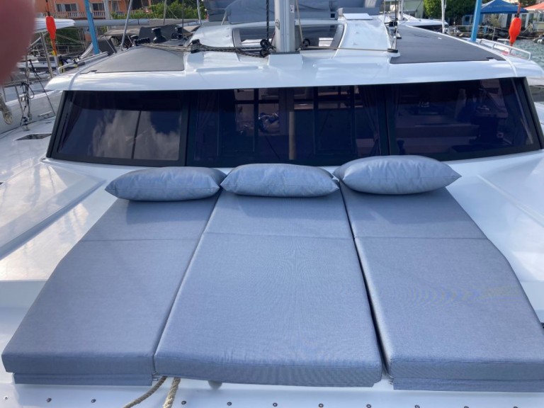 Boat rental Fountaine Pajot Tanna 47 in Frenchtown on Samboat
