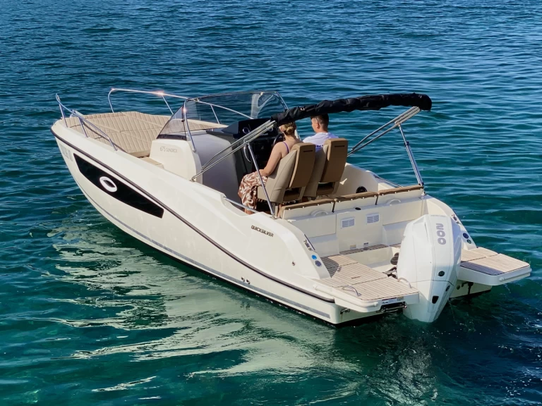 Yacht charter Tribunj cheap Activ 675 Sundeck