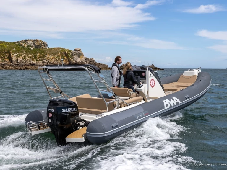 RIB rental in La Trinité-sur-Mer - Bwa Sport 26 GTO